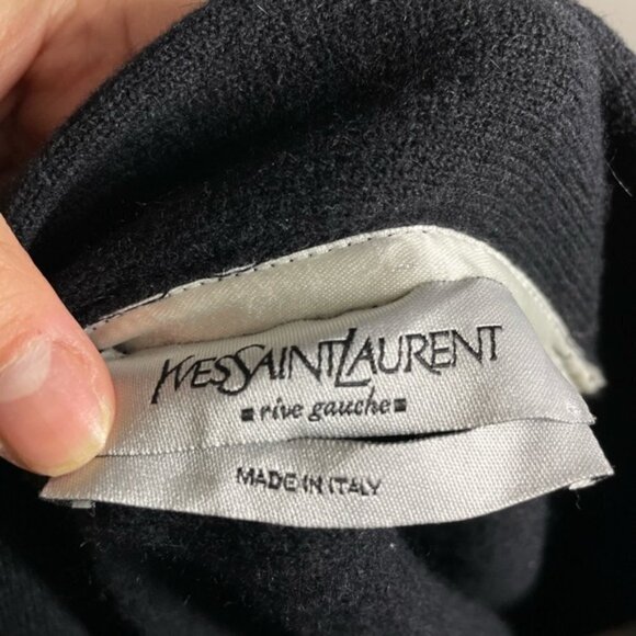 YVES SAINT LAURENT Made in Italy Black Poncho Cape size M - Picture 2 of 8